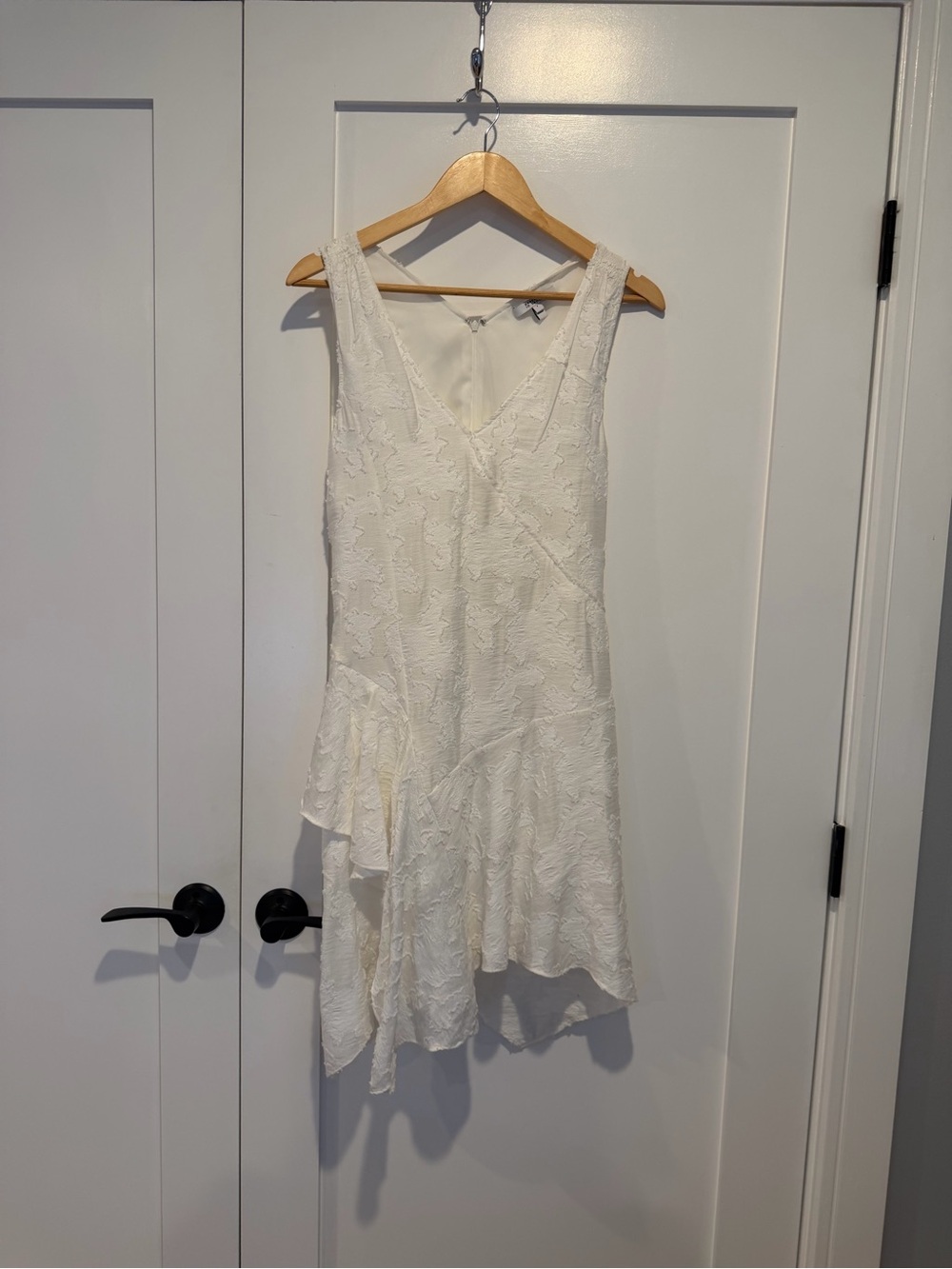 10 Crosby Derek Lam Ivory Textured V‑Neck Midi Dress with Ruffle Hem